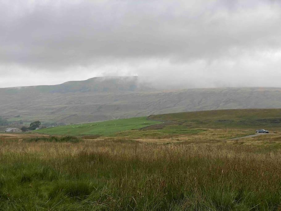 Charming Dog-Friendly Yorkshire Dales Cottage, 오스트윅 외부 사진