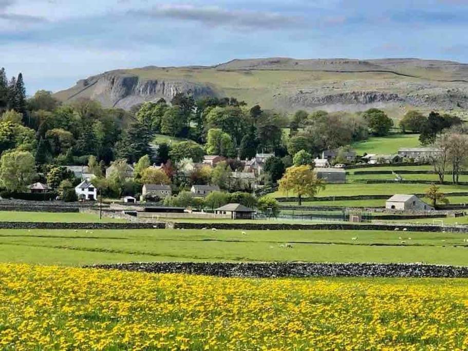 Charming Dog-Friendly Yorkshire Dales Cottage, 오스트윅 외부 사진