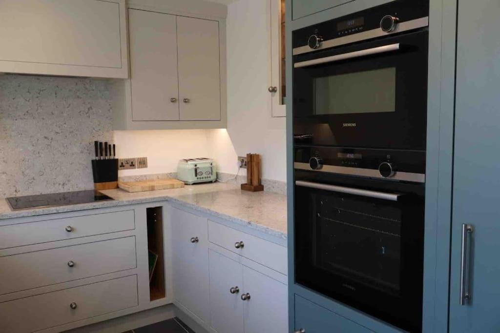 Charming Dog-Friendly Yorkshire Dales Cottage, 오스트윅 외부 사진